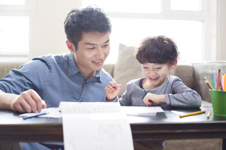 紧盯4大评分标准 机智修改让你的雅思作文秒变身图1