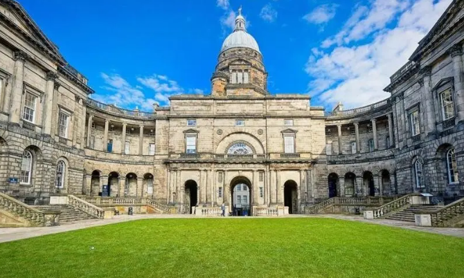 英国最保值大学有哪些？看看这9所！