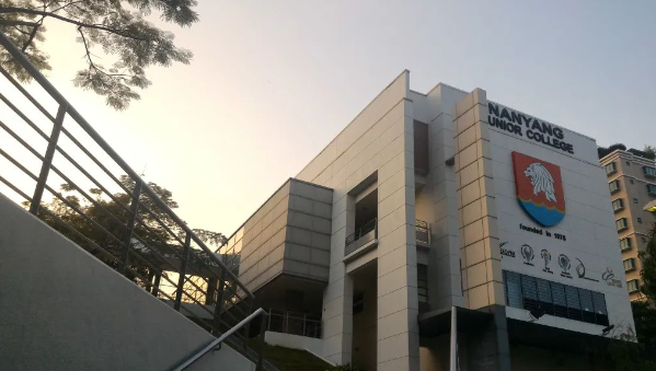 新加坡留学