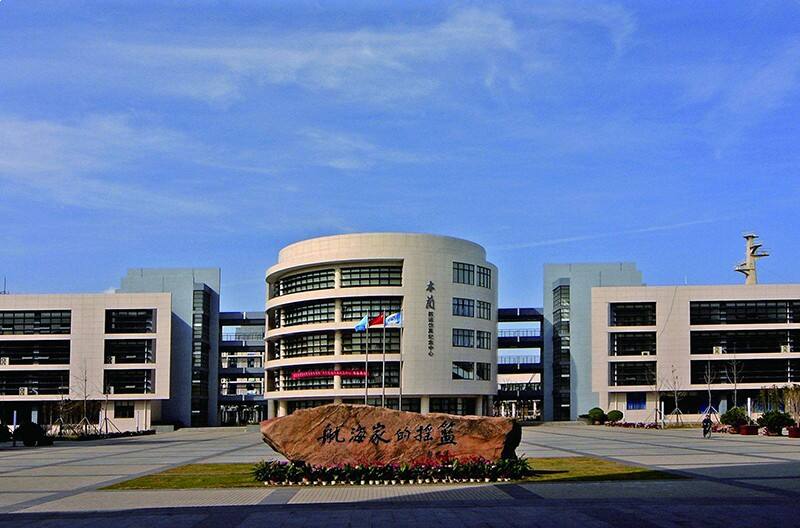 上海海事大学校园风采6