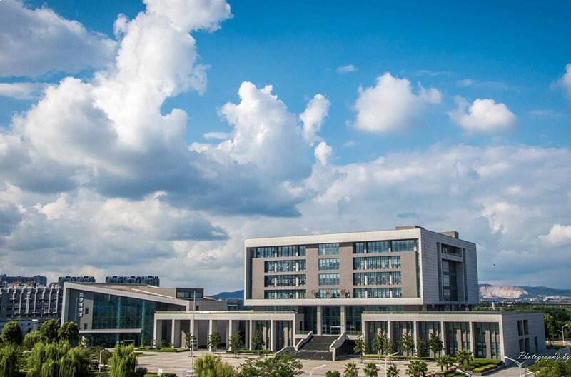 中国药科大学教学楼1