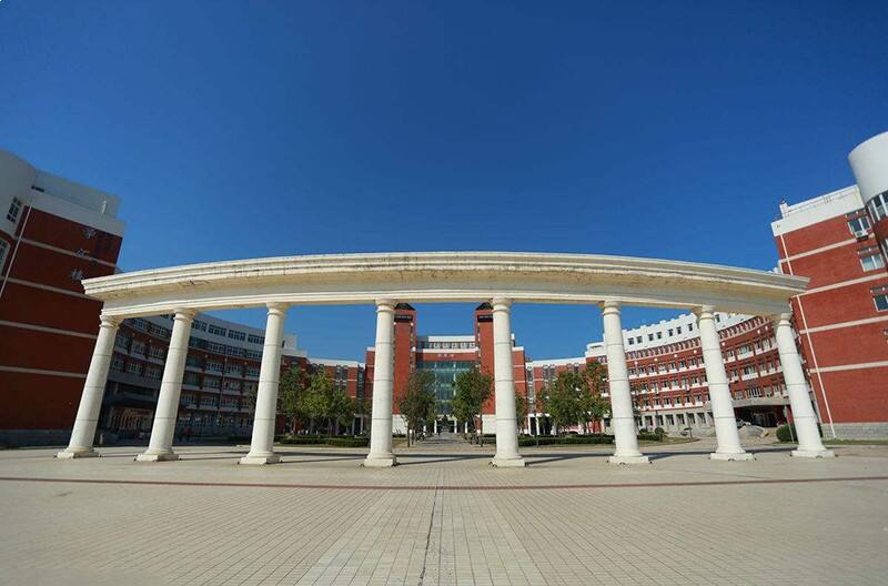 大连海事大学校内建筑