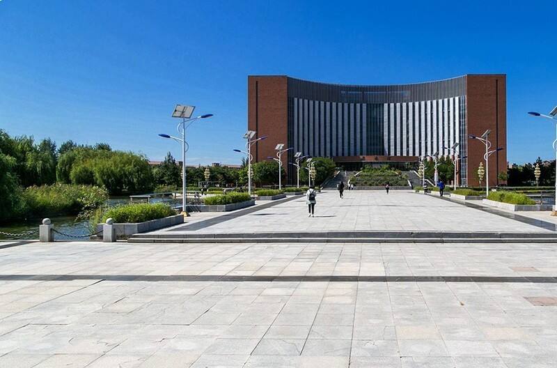 沈阳工业大学教学楼2