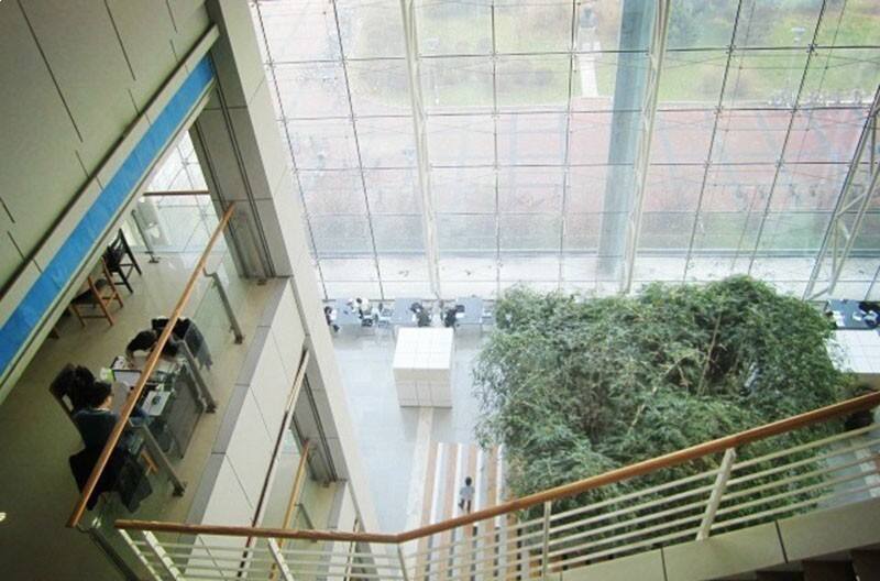 吉利大学图书馆