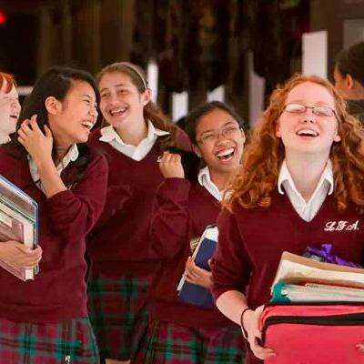 哈工大附属中中加国际班