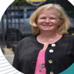 Deryn Lindsey Colville