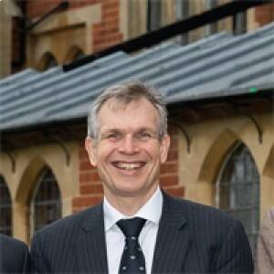 马丁 · 里德先生