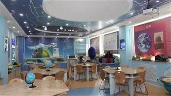 天府中学融合创新高中部融合创新实验课程