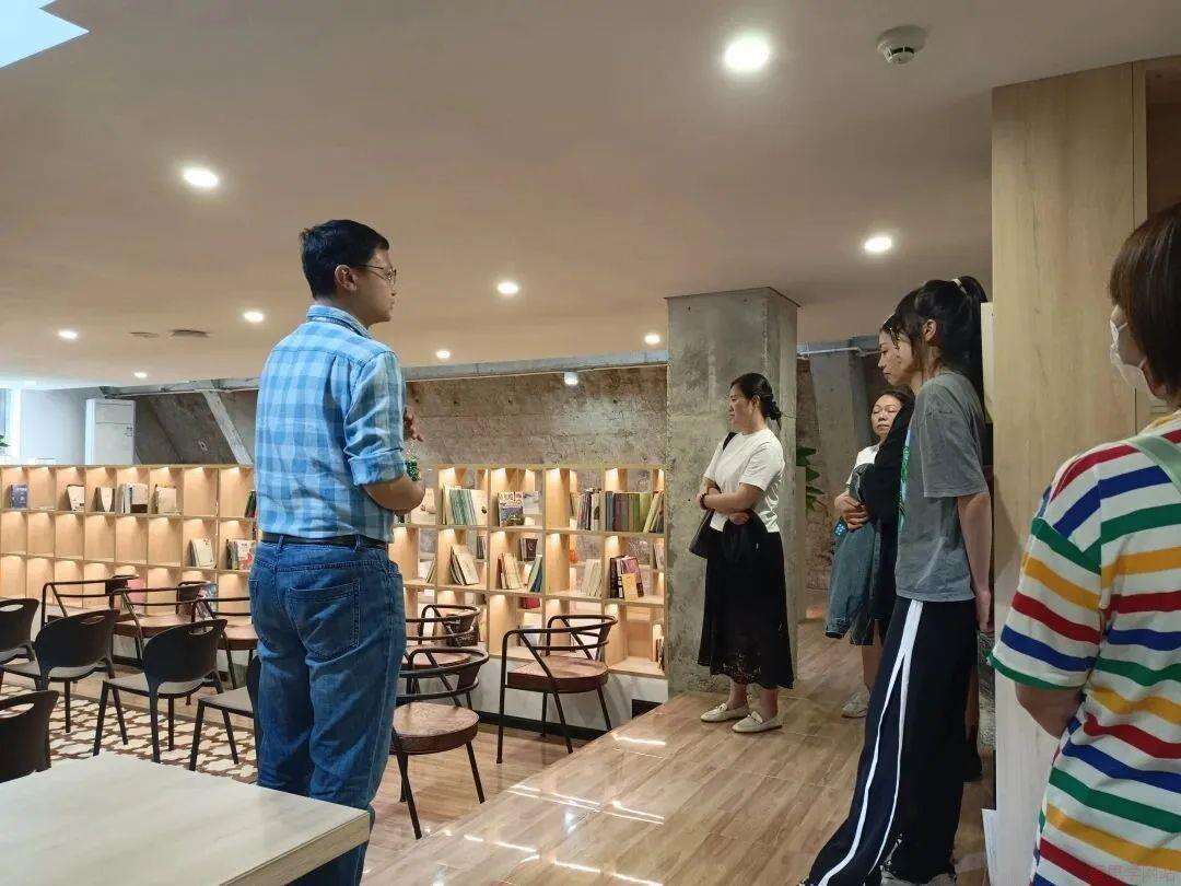 精彩回顾 | 国际艺术创思工坊&mdash;抽象表现主义课堂圆满结束！