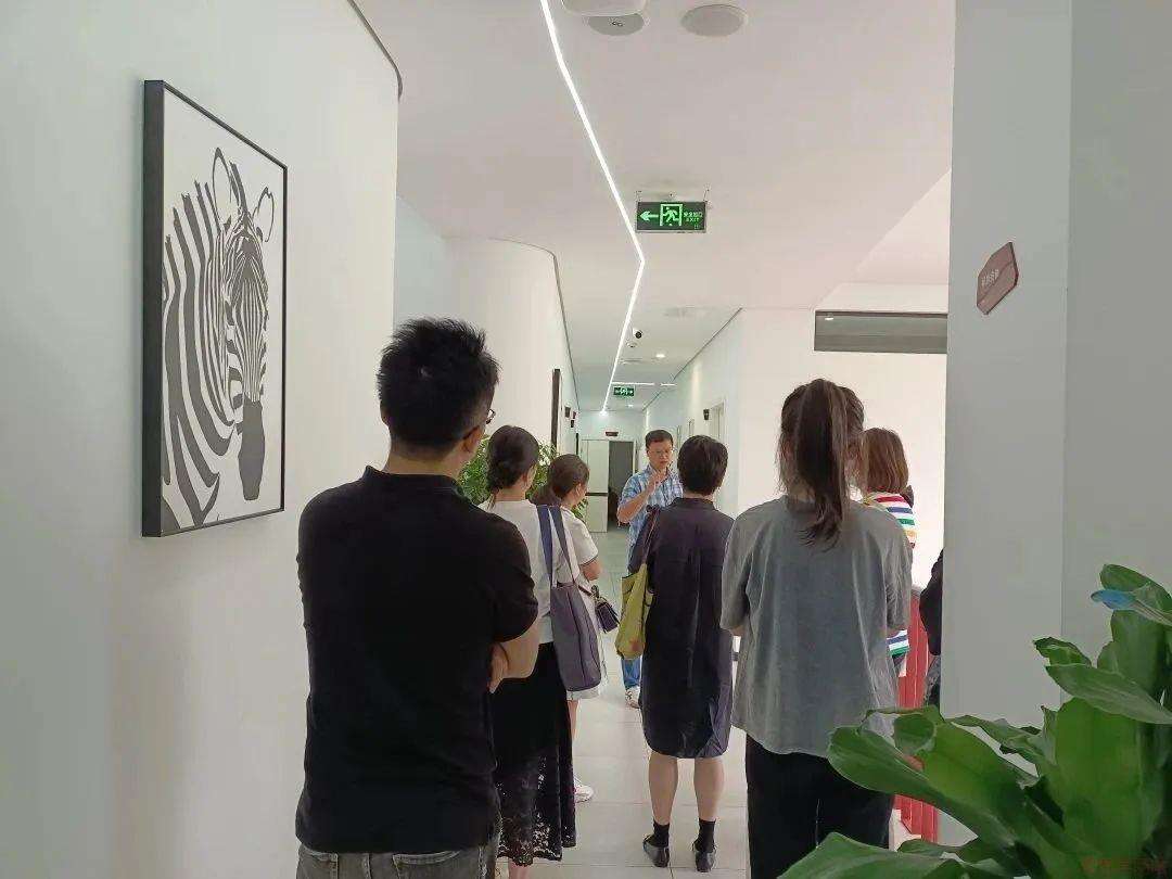 精彩回顾 | 国际艺术创思工坊&mdash;抽象表现主义课堂圆满结束！