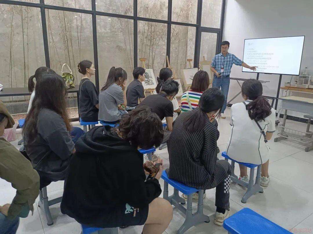 精彩回顾 | 国际艺术创思工坊&mdash;抽象表现主义课堂圆满结束！