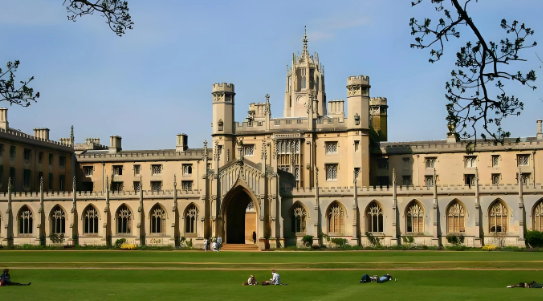 留学不再是高奢,终于开始卷性价比了